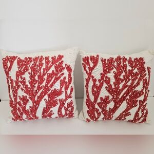 Pottery Barn Red Coral Throw Pillows Set Of 2 Costal Embroideres Red Accent